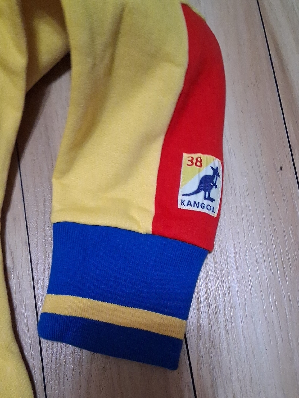 Kangol 1938 Yellow Sweatshirt and Joggers Set - Picture 3 of 4